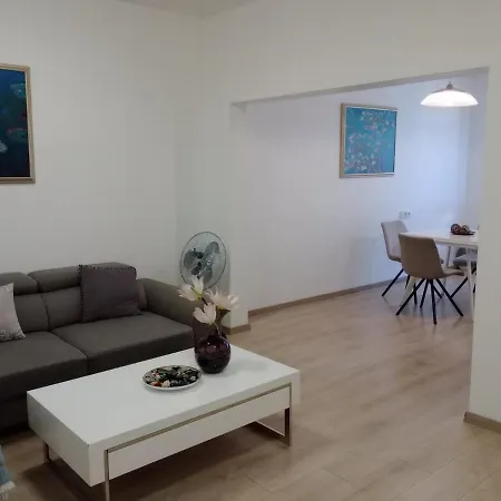 Asparuh 3br Finest Apartment